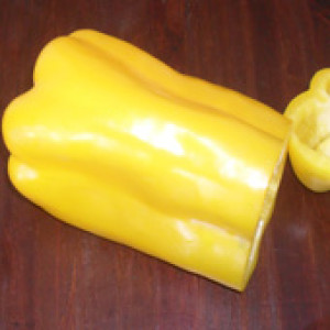 Pimentão Amarelo Hibrido Sucesso - 50 sementes (Ref 952)